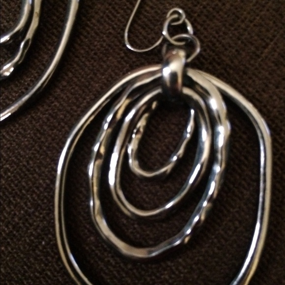Dangle Silver Artisan Circle Hoops - Picture 3 of 3